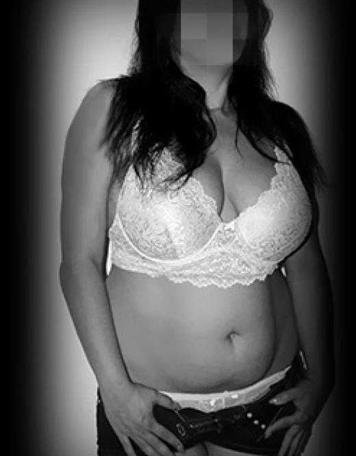 Escort modell Abbi, Wuppertal - 10508