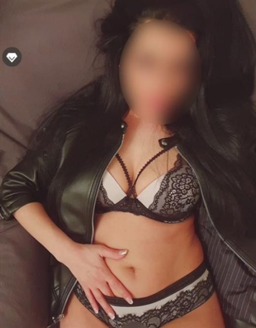 Escort modell Anh-Thy, Erlangen - 9799