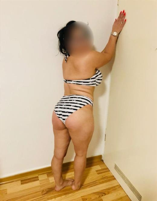 Escort Nadro, Stuttgart - 12100