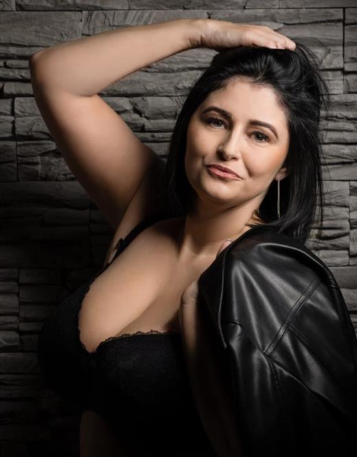 Escort Naveila, Oberhausen - 13125