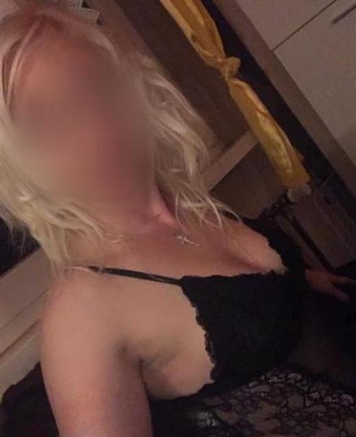 Escort modell Okyere, Duisburg - 8205