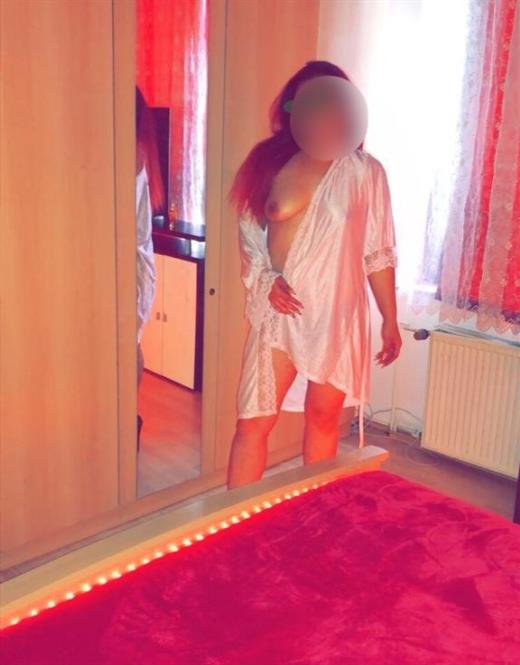 Ouazna, escort in Leverkusen - 6091