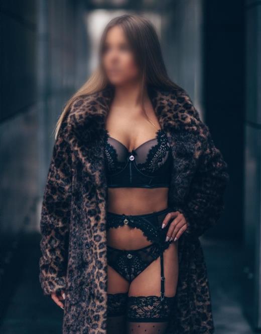 Sandera, escort in Hannover - 5277