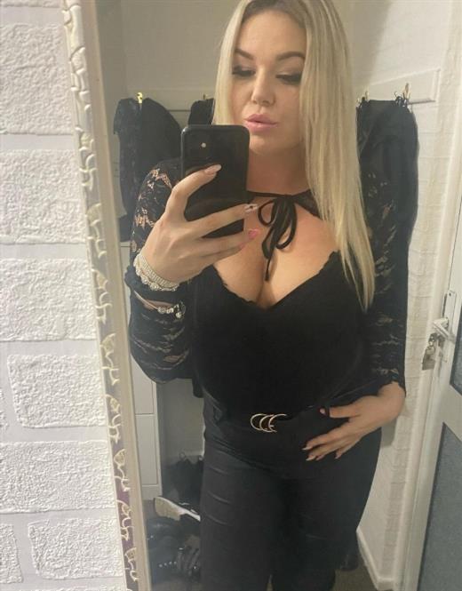 Escort Sarah-Ålivia, Hildesheim - 476