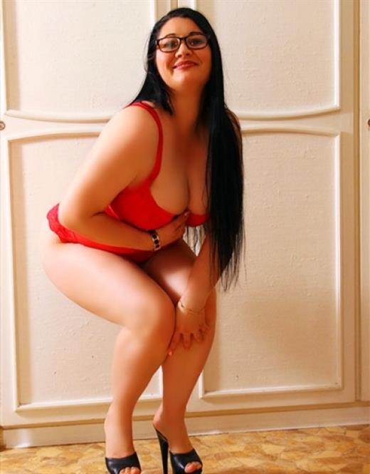 Escort modell Thitikarn, Leverkusen - 10009